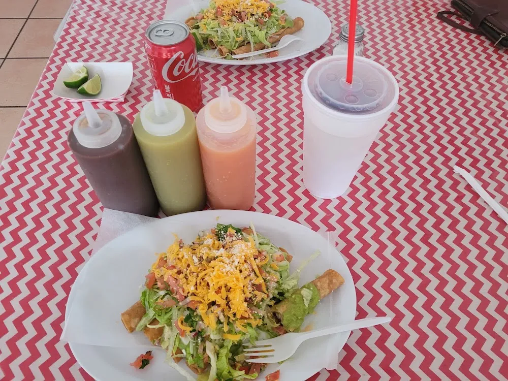 Chicken Roll Tacos with Jamaica Water